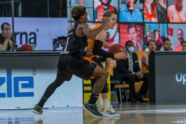 育的道路 育的道路