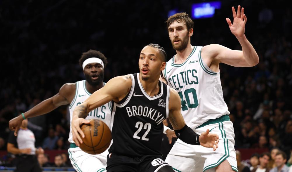 他在球迷及 他在球迷及