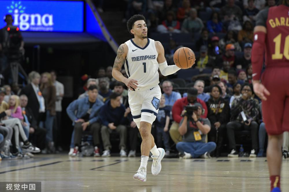 面对对方前 面对对方前